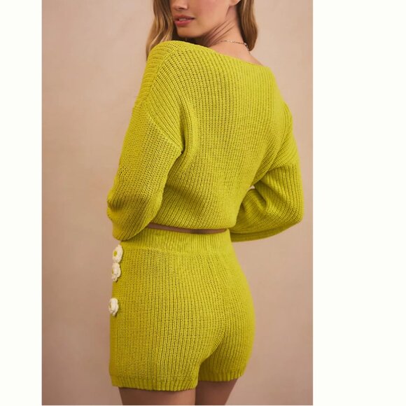 Brand New Flat White for Anthropologie Crochet Flower Shorts - Picture 2 of 6